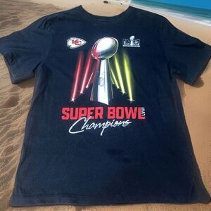 The Nike Tee Kansas City Super Bowl Champions LVIII Shirt Men's Size Medium‎ Gym